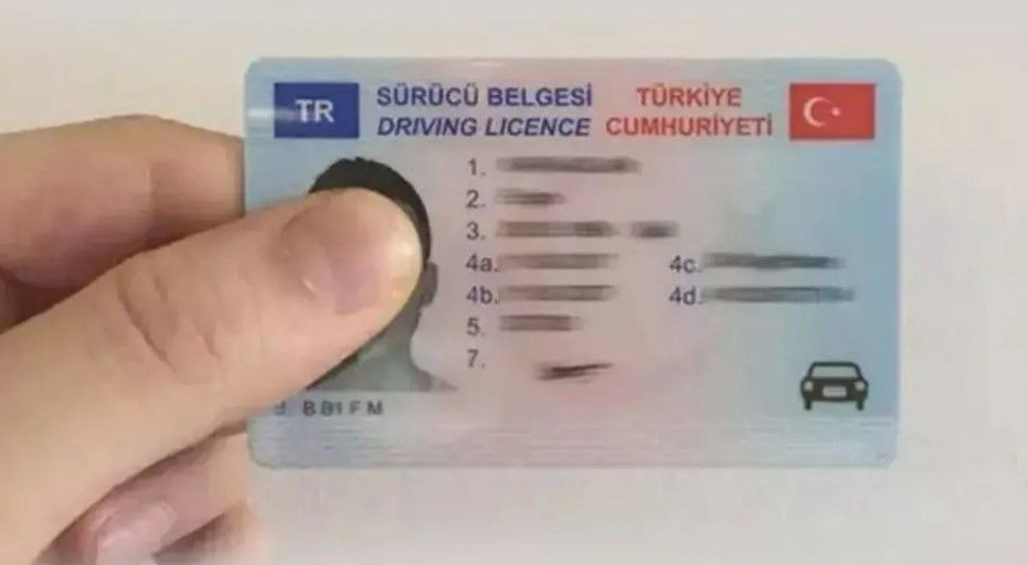 Sürücü Belgesini yenilemeyenler dikkat! Müdürlük'ten önemli uyarı - Sayfa 1