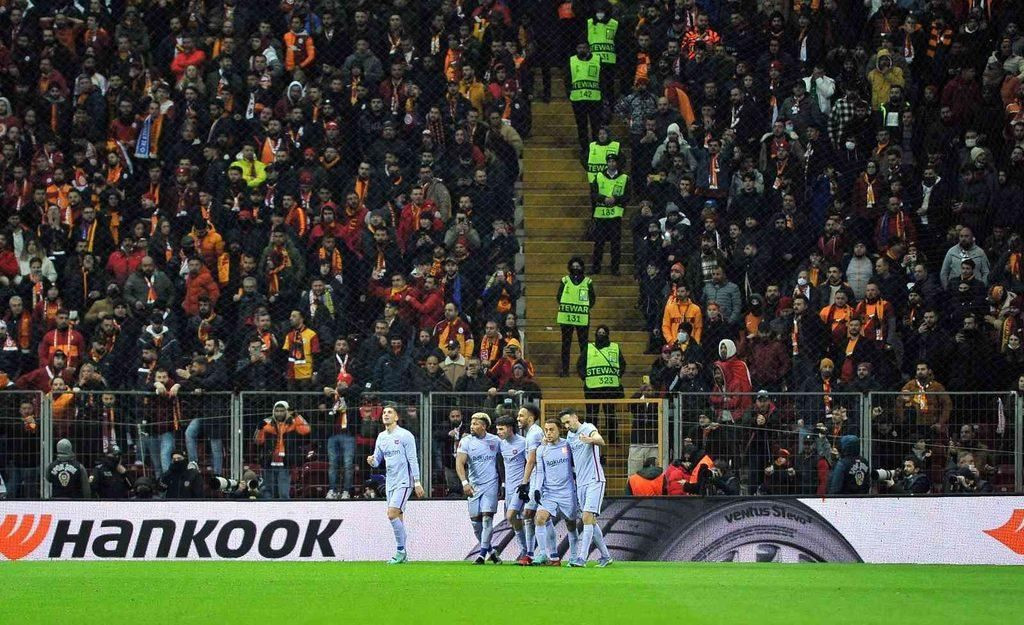 Galatasaray maçının ardından Türk Futboluna kötü haber! - Sayfa 4