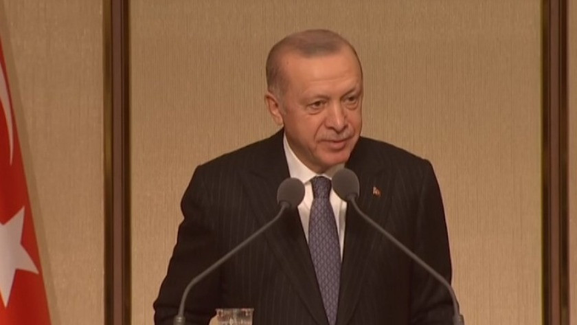 Cumhurbaşkanı Erdoğan sesinin neden kısıldığını açıkladı