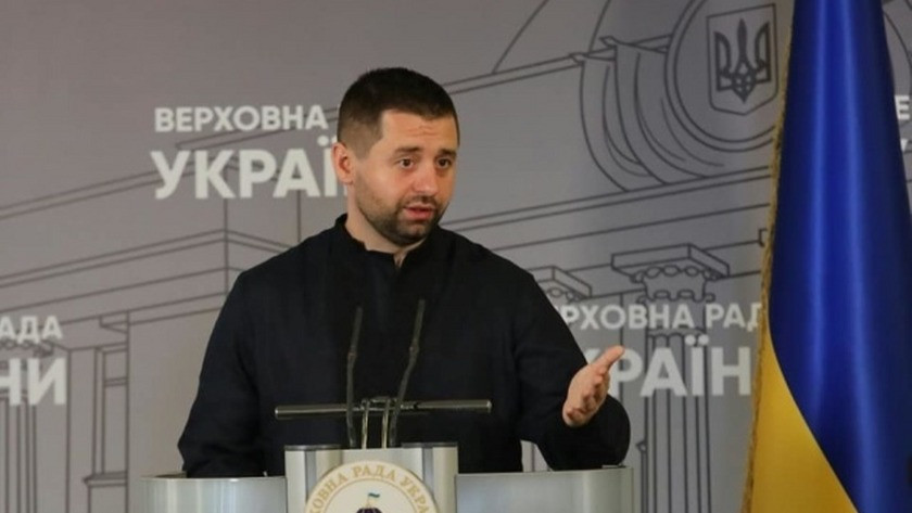 Ukraynalı müzakereci David Arakhamia: "Müzakereler yarın 10.00’da başlıyor"