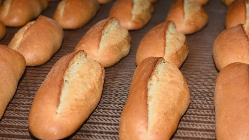 CHP'de belediye halk ekmek fiyatlarını düşürdü