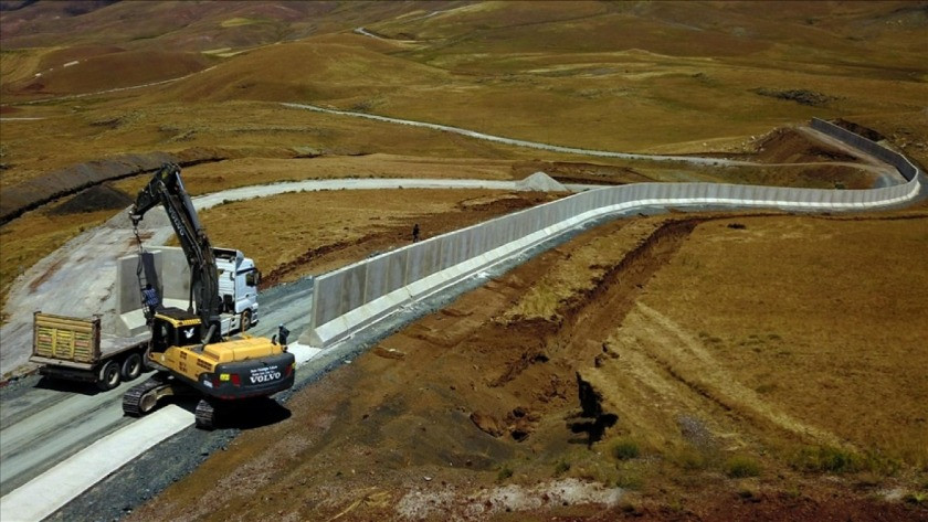 Türkiye'nin, Suriye duvarı büyüyor! 873 km kapandı