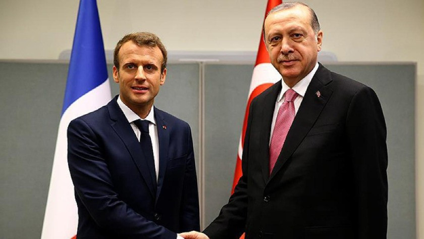 Macron: Avrupa'nın Türkiye ve Rusya ile ilişkilerini yeniden düşünmeli