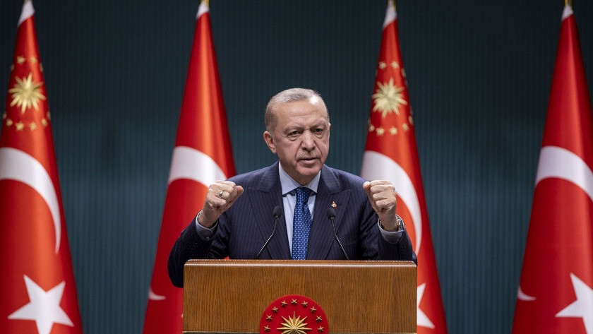 Cumhurbaşkanı Erdoğan, iftarda esnafla buluştu