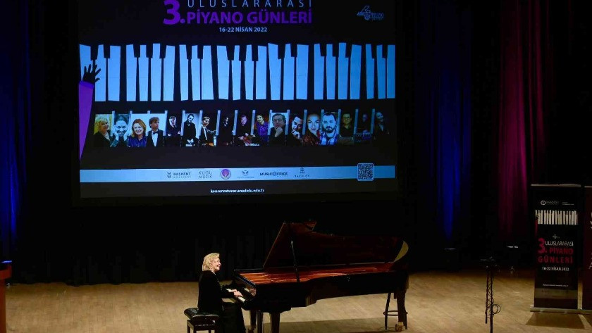 3. Uluslararası Piyano Günleri Gülsin Onay konseri ile başladı