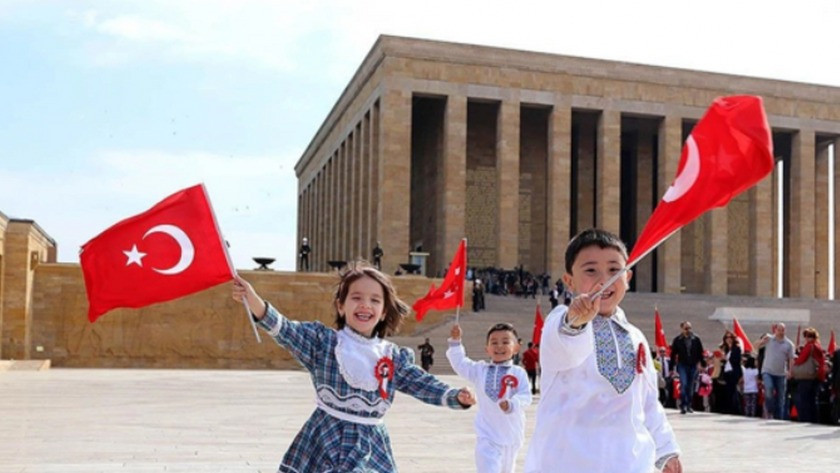 23 Nisan Ulusal Egemenlik ve Çocuk Bayramı coşkusu tüm yurdu sardı