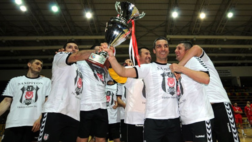 Beşiktaş Hentbol Takımı şampiyon oldu