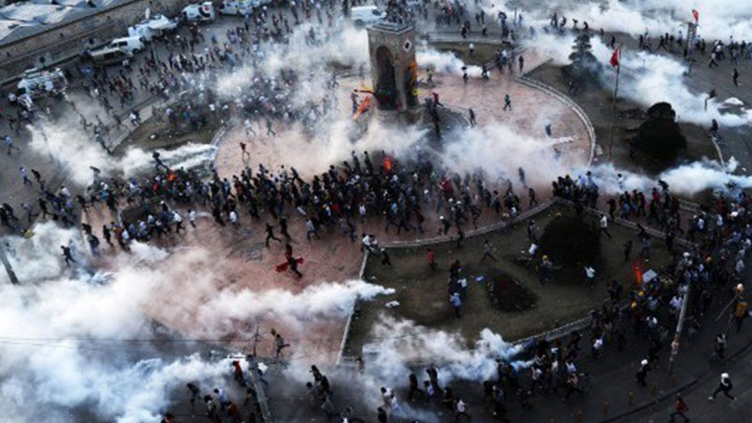 Gezi Parkı davasındaki karara tepkiler giderek büyüyor!