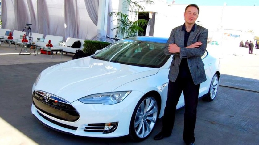 Tesla yazılım sorunları nedeniyle binlerce otomobili geri çağırdı