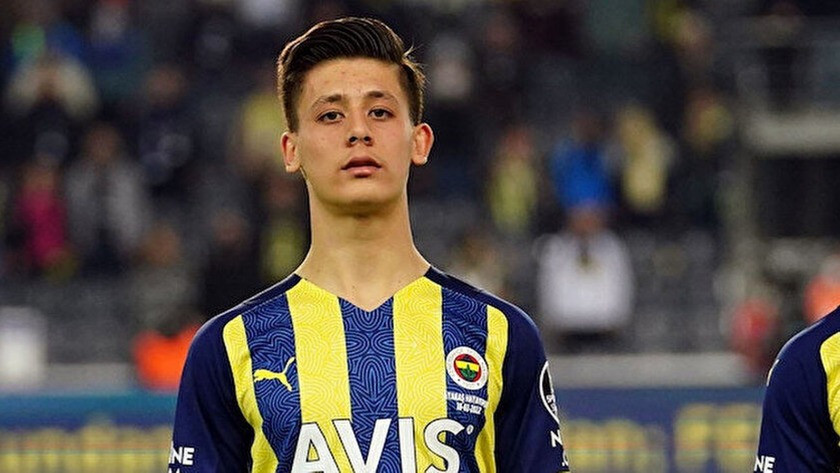 Genç oyuncu Arda Güler sahalara ne zaman dönüyor? "Stres kırığı var"