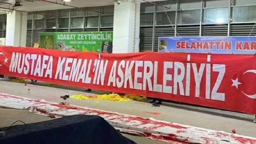 "M. Kemal’in Askerleriyiz” pankartı TFF tarafından kabul edilmedi!