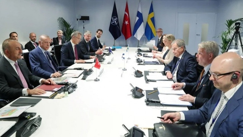 Türkiye-İsveç-Finlandiya arasındaki ortak bildiri imzalandı