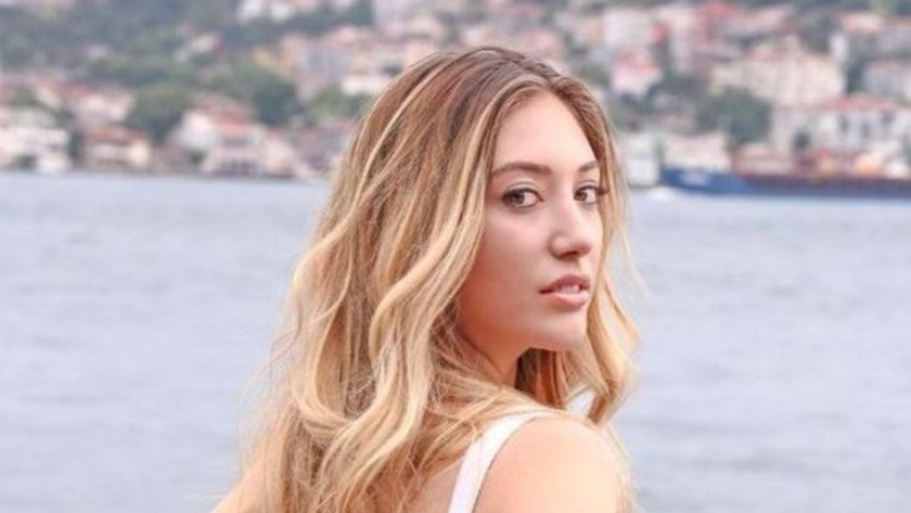 Mehmet Ali Erbil'in kızı Yasmin Erbil bikinili pozuyla gündem oldu!