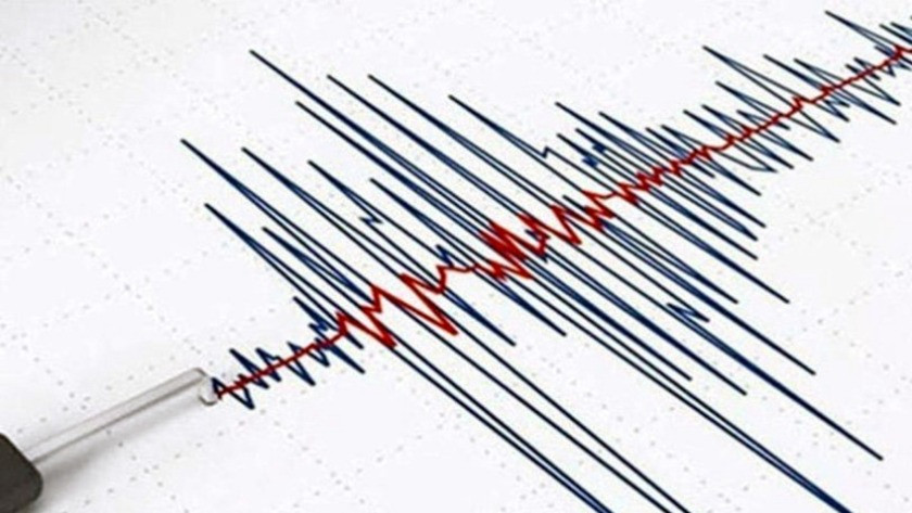 Ege Denizi'nde 4 büyüklüğünde deprem!