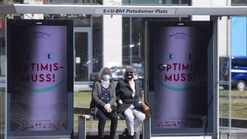 Almanya, tekrar maske zorunluluğuna dönme kararı aldı