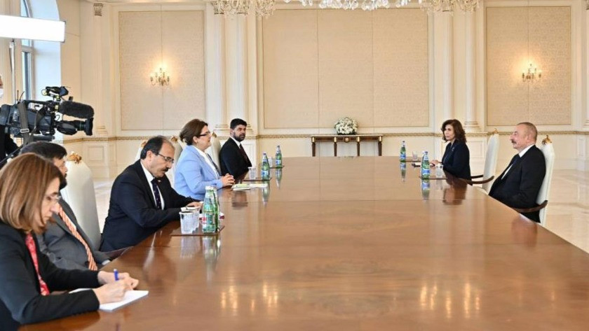 Azerbaycan Cumhurbaşkanı Aliyev Derya Yanık ile bir araya geldi