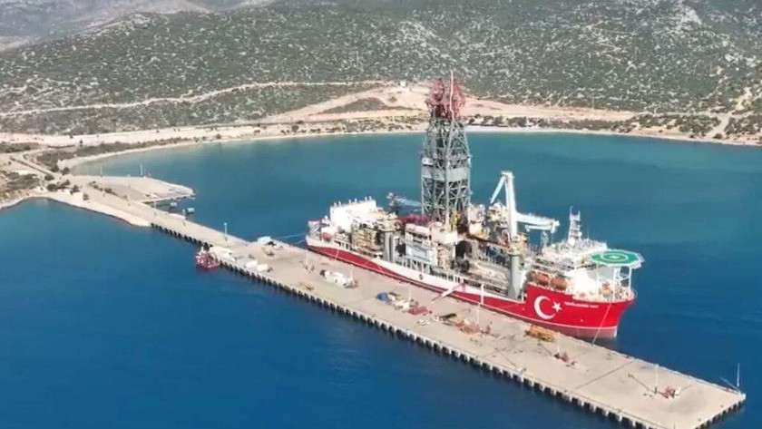 Enerji Bakanı Fatih Dönmez büyük gün diyerek 'sondaj gemisini' duyurdu