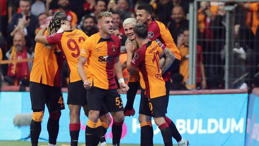 Galatasaray-Beşiktaş maç sonucu: 2-1 / MAÇ ÖZETİ