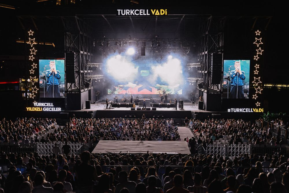Oğuzhan Koç yeni klibini Turkcell Vadi sahnesine taşıdı - Sayfa 1
