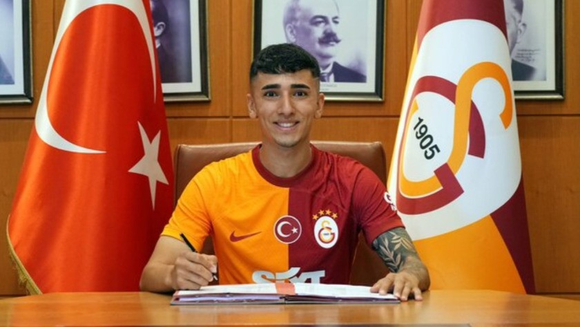 Galatasaray'a bir yeni transfer daha katıldı