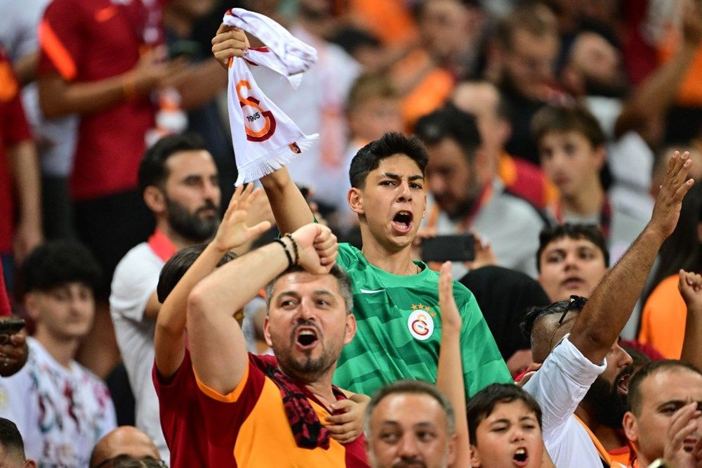 Şampiyonlar Ligi Galatasaray Zalgiris Maçı geniş özeti - Sayfa 2