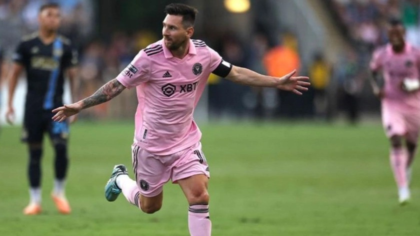 Lionel Messi, 30 metreden attığı golle Inter Miami'yi finale taşıdı