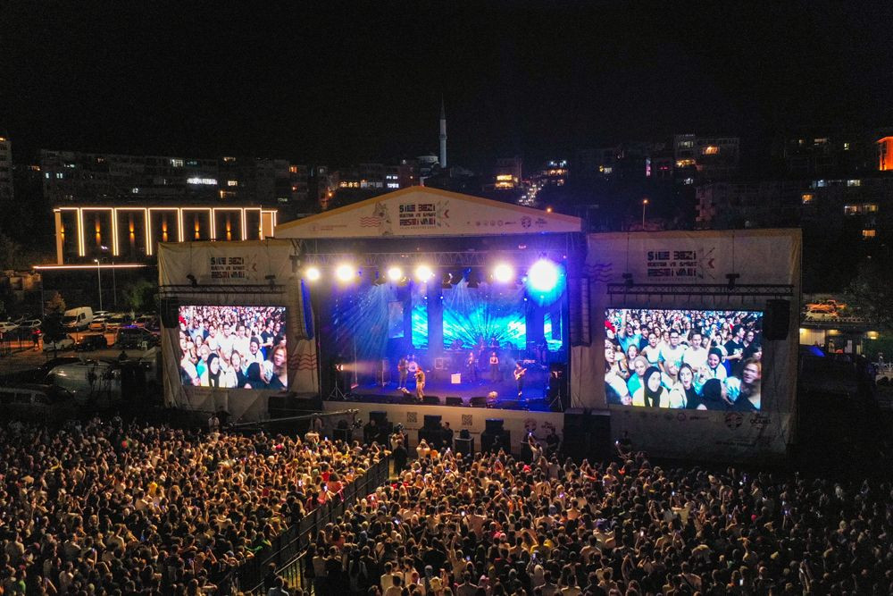 Murat Dalkılıç'la Şile Bezi Kültür ve Sanat Festivali'de unutulmaz bir gece yaşandı - Sayfa 1