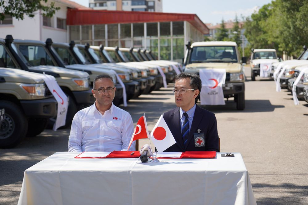 Japon Kızılhaçı, Türk Kızılay’a 30 adet 4X4 kamyonet tipi arazi aracı bağışladı - Sayfa 3