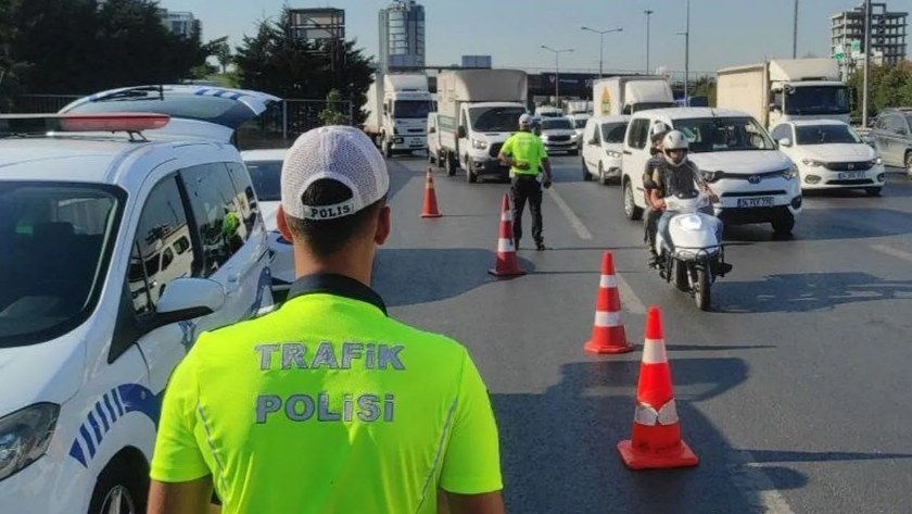 İstanbul'da o yollar yarın trafiğe kapatılacak!