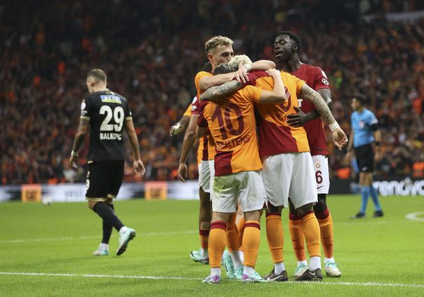 Galatasaray gol oldu yağdı! Galatasaray Alanyaspor Maçı Geniş Özeti ve Golleri - Sayfa 2