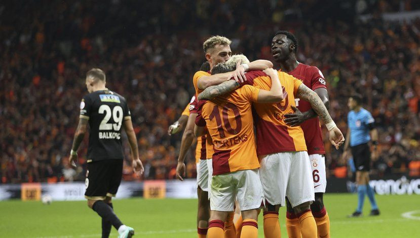 Galatasaray gol oldu yağdı! Galatasaray Alanyaspor Maçı Geniş Özeti ve Golleri - Sayfa 1