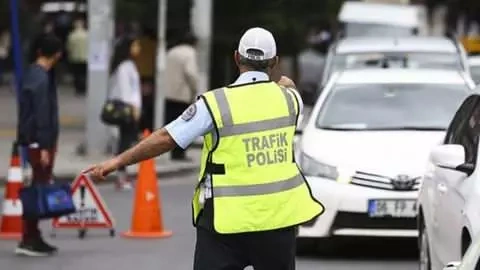 2024 trafik cezaları zamlı fiyat listesi belli oldu! İşte 2024 trafik ceza tarifesi - Sayfa 2