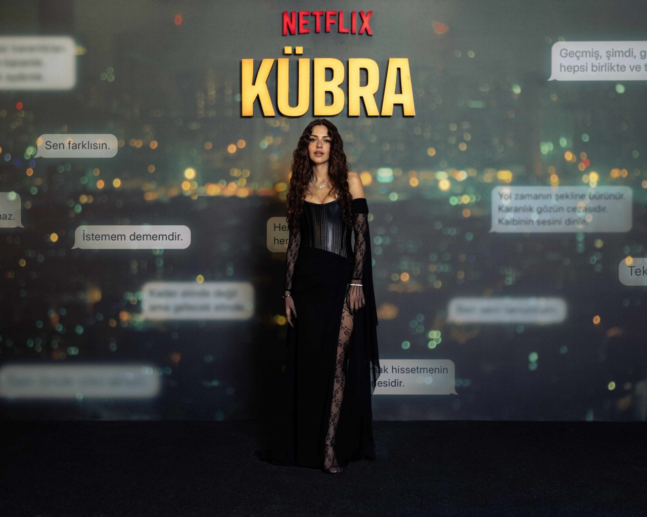 Çağatay Ulusoy’un yeni Netflix dizisi Kübra’nın galası gerçekleşti - Sayfa 3