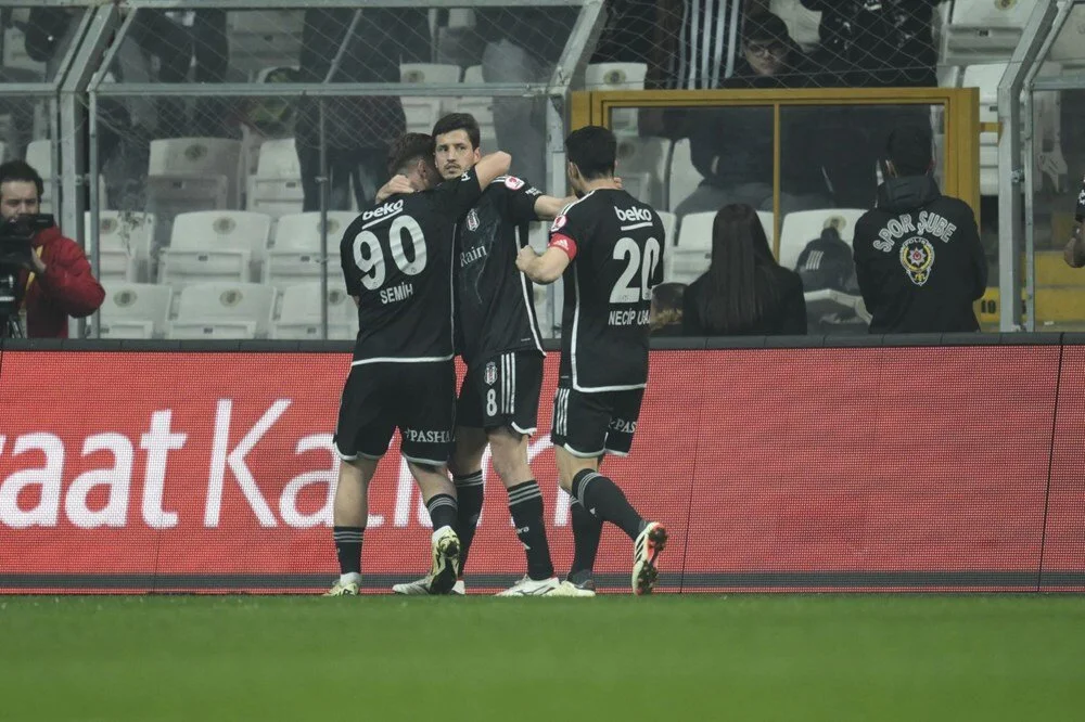 Türkiye Kupası'nda Yarı Finali Beşiktaş Konyaspor Maçı Geniş Özeti ve Golleri - Sayfa 3