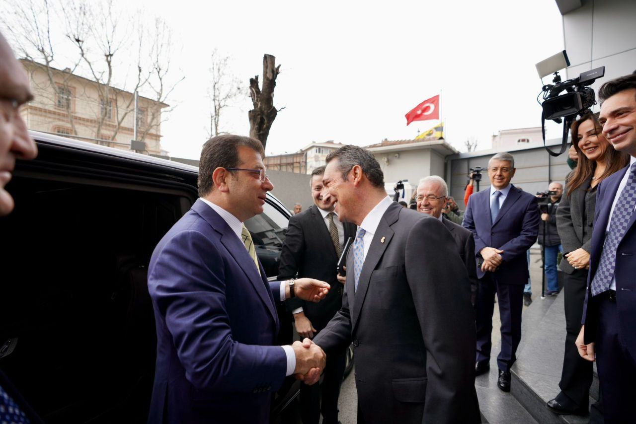 İBB Başkanı Ekrem İmamoğlu'dan Fenerbahçe Spor Kulübü Başkanı Ali Koç’a ziyaret - Sayfa 2