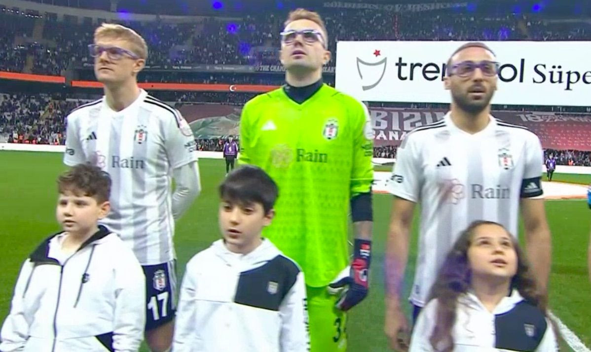 Beşiktaşlı futbolcular Bitexen Antalyaspor maçına mor gözlüklerle çıktı - Sayfa 2