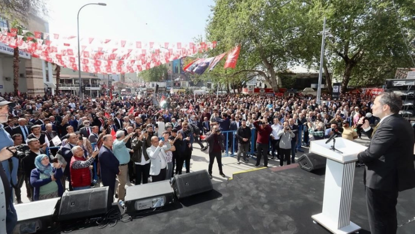 Yeniden Refah Partisi İstanbul adaylarını geri çekecek mi?