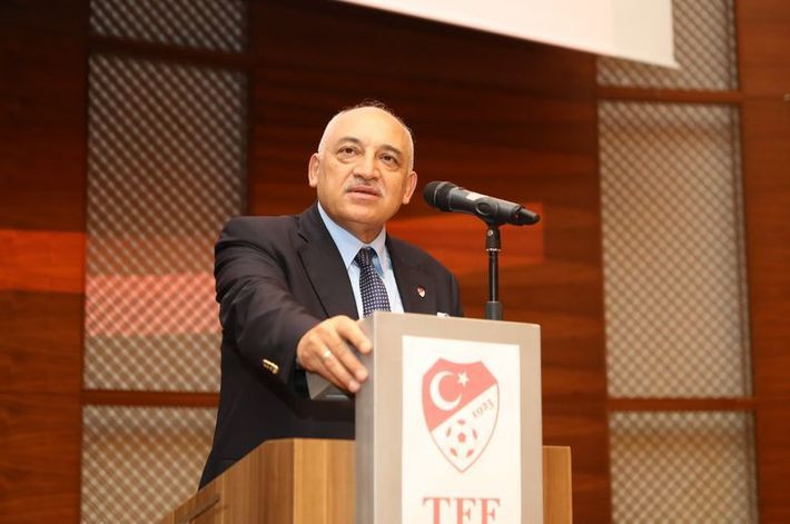 Süper Lig kulüpleri, TFF Başkanı Mehmet Büyükekşi'nin istifası için noter huzurunda imza verecek! - Sayfa 2