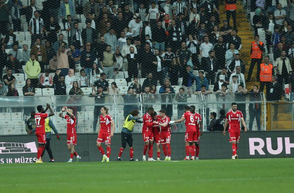 Beşiktaş Yılport Samsunspor Maçı Geniş Özeti ve Golleri - Sayfa 3