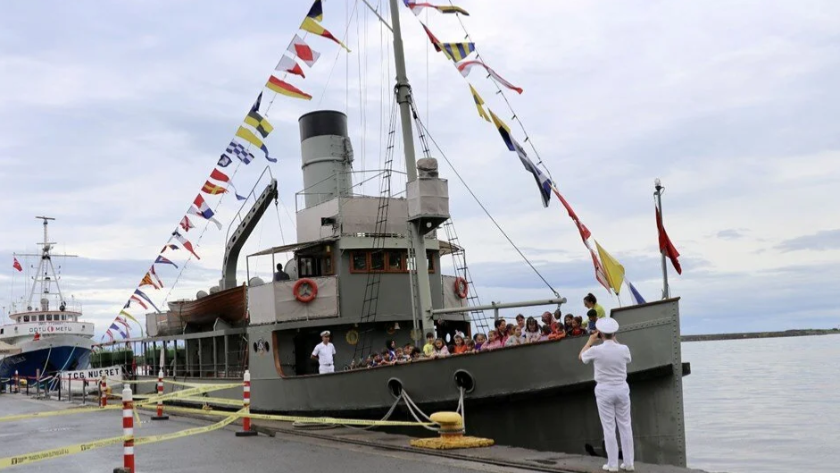 TCG Nusret müze gemisi ziyarete açıldı mı?