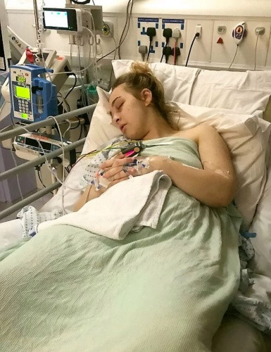 18 yaşındaki genç kız komaya girdi! Uyandığında anneydi - Sayfa 1
