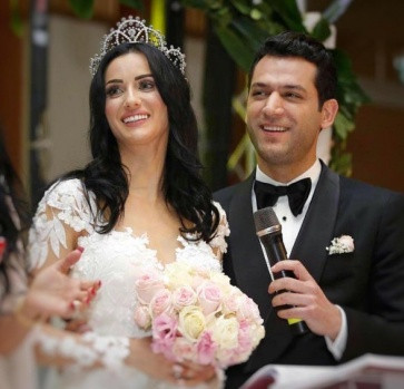 Murat Yıldırım ve İmane Elbani Fas'ta ikinci düğün yapacak! - Sayfa 1