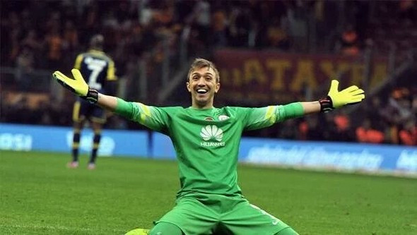 Muslera, Başbakan'dan bunu istemiş - Sayfa 4