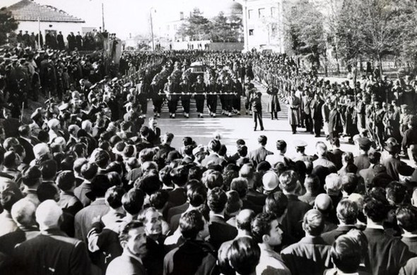 Atatürk'ün cenazesinden hiç görülmeyen fotoğraflar - Sayfa 4