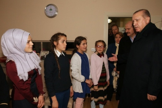 Cumhurbaşkanı Erdoğan’ın şehit Eren Bülbül’ün ailesine ziyaretinde duygusal anlar! - Sayfa 4