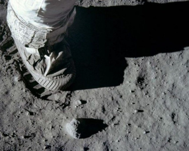 Apollo 11'den daha önce yayınlanmamış yeni kareler - Sayfa 2