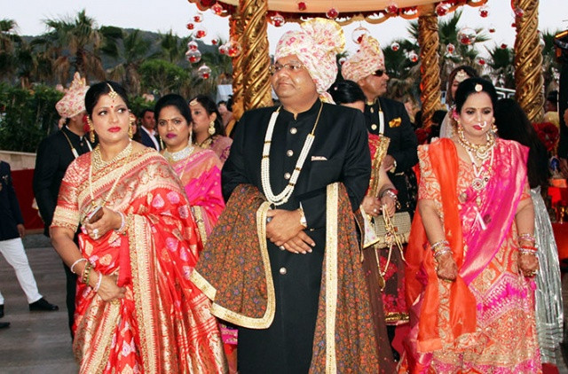 İşte 5 milyon dolarlık Hint düğününden kareler - Sayfa 4