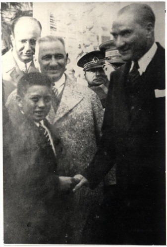 İşte Genelkurmay fotoğraf arşivininden Ulu Önder Atatürk'ün fotoğraflarla çocuk sevgisi - Sayfa 4