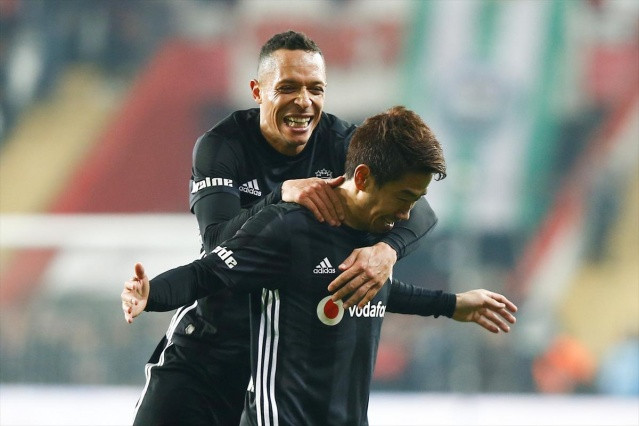 Beşiktaş'ın yeni transfer Shinji Kagawa Twitter'ı salladı! - Sayfa 2
