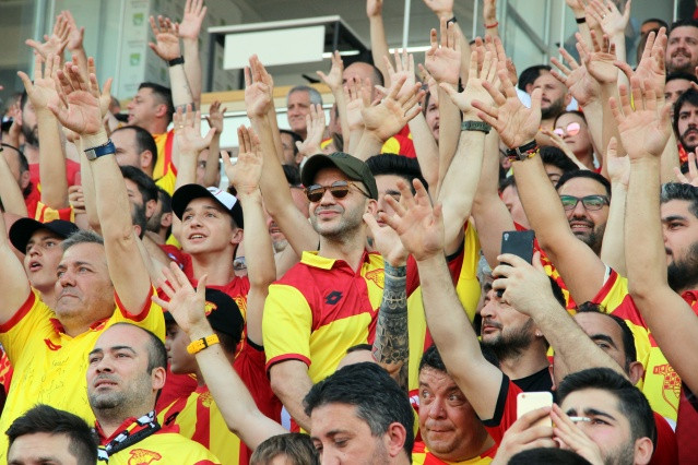 Göztepe Galatasaray maçından kareler - Sayfa 1